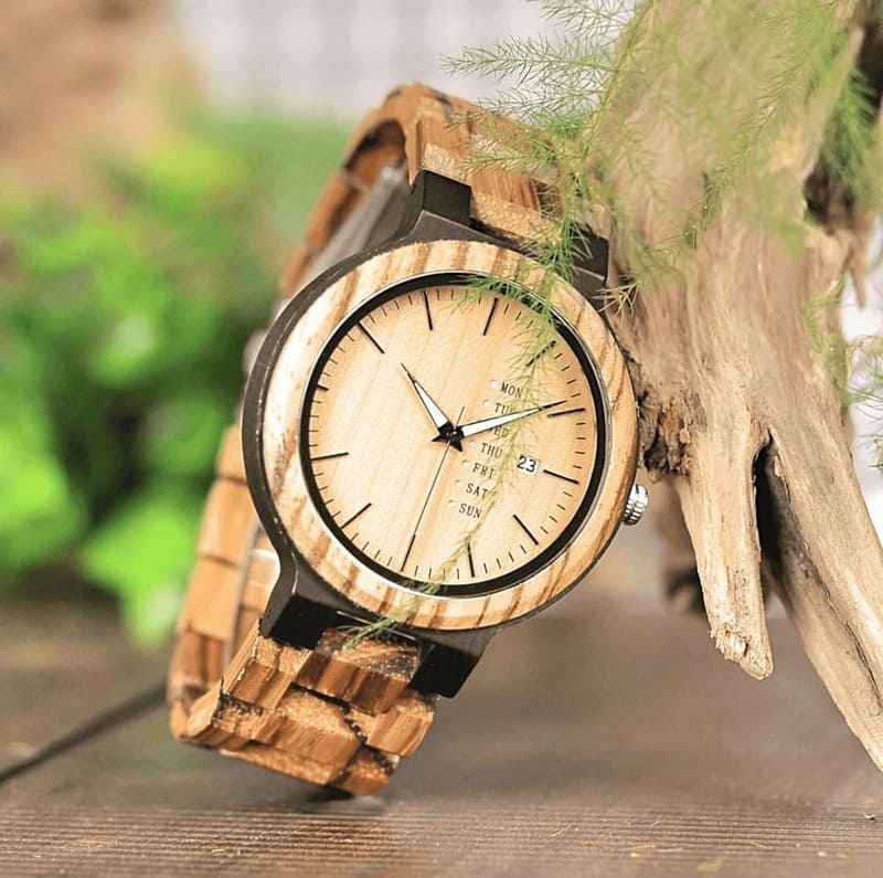 montre en bois de luxe