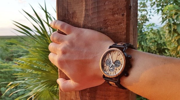Comment porter une montre en bois?