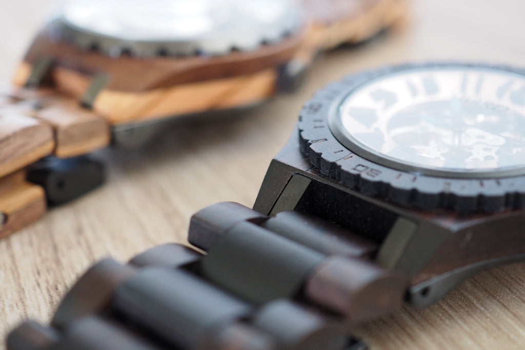 Le processus de fabrication et le design artistique des montres en bois
